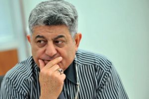 محدودیت در ساختارهای اقتصادی، عامل فساد است