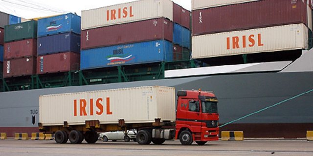 توقف حمل و نقل کامیون‌ها ضرری جدی به صادرات